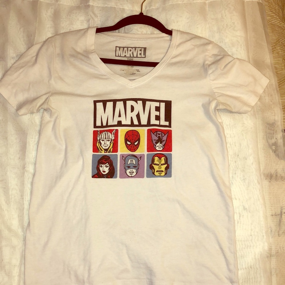 White marvel t-shirt